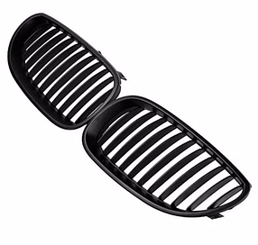 Решітка ноздри BMW 5 (БМВ) 5 series (E60, E61) 2004-2007 Матова