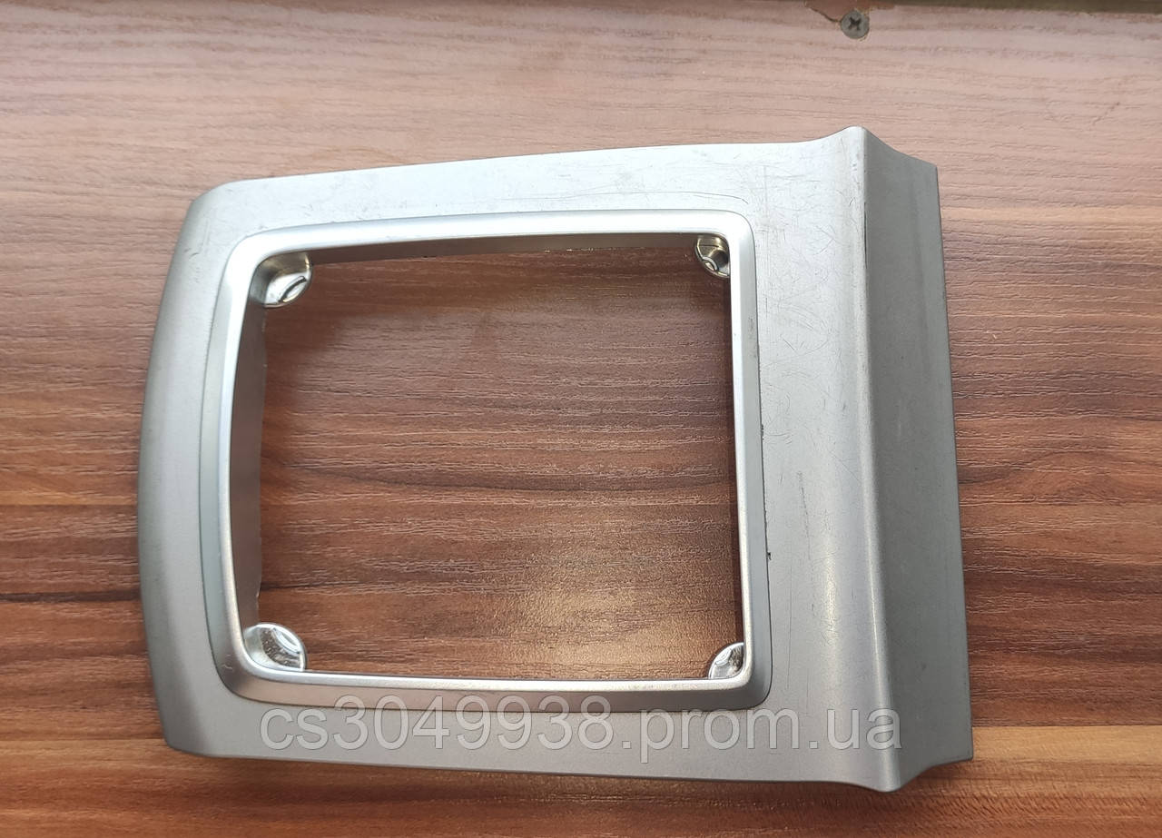 Накладка на центральну консоль Ford Focus II 2005-2011