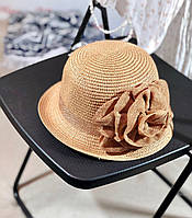 Пляжная элегантная женская шляпа с загнутыми полями и цветком из ткани Песочный