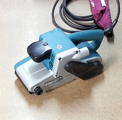 Шліфмашина стрічкова Makita 9404