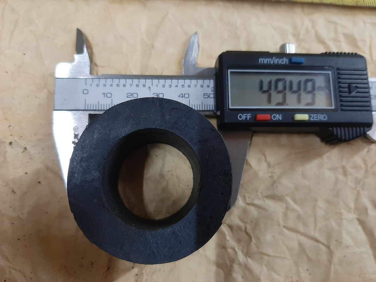 Гумова Втулка 9G 1.4-1.8 косарка ДТЗ/Заря
