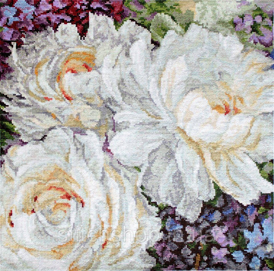 Набір для вишивання нитками LETISTITCH White Roses (LETI 930)