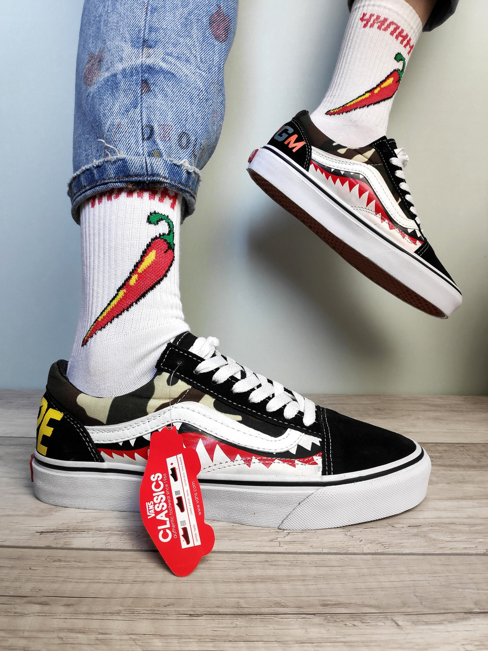 Harga vans x bape hotsell