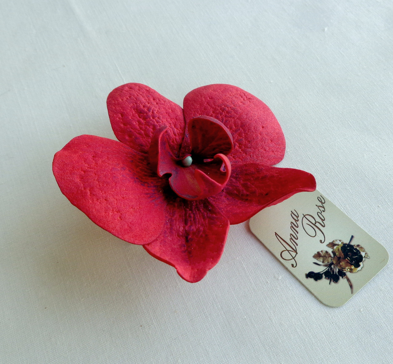 Заколка-брошка з фоамирана ручної роботи "Орхідея червона"
