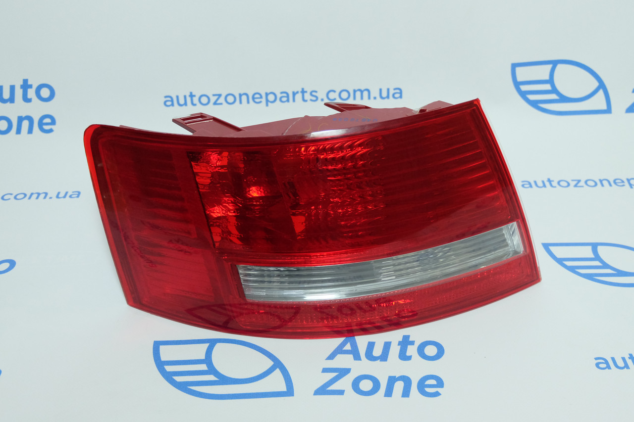 Ліхтар задній лівий зовнішній Audi A6 (седан, без LEDа) 2004-2008 - 4F5945095D - DEPO