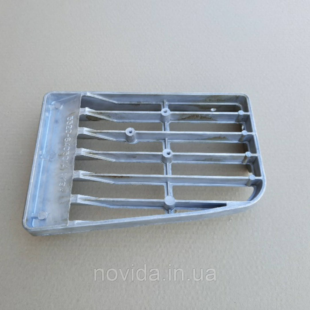 Підніжка КАМАЗ ліва 5320-8405015