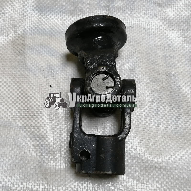 Карданий шарнір ЮМЗ нижній 45Т-3401080 СБ