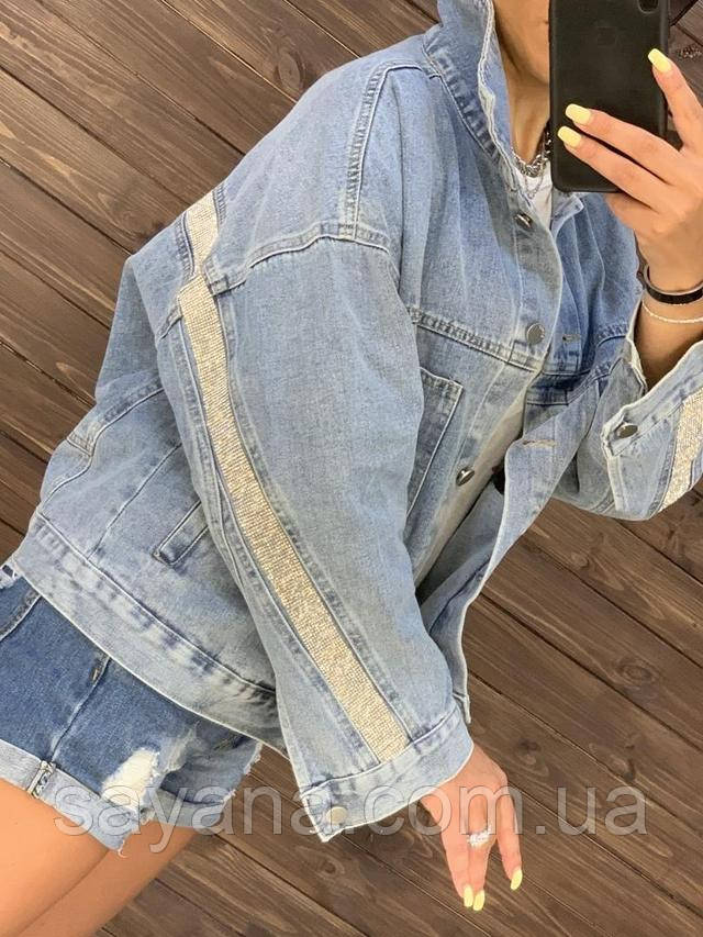 жіноча джинсовці