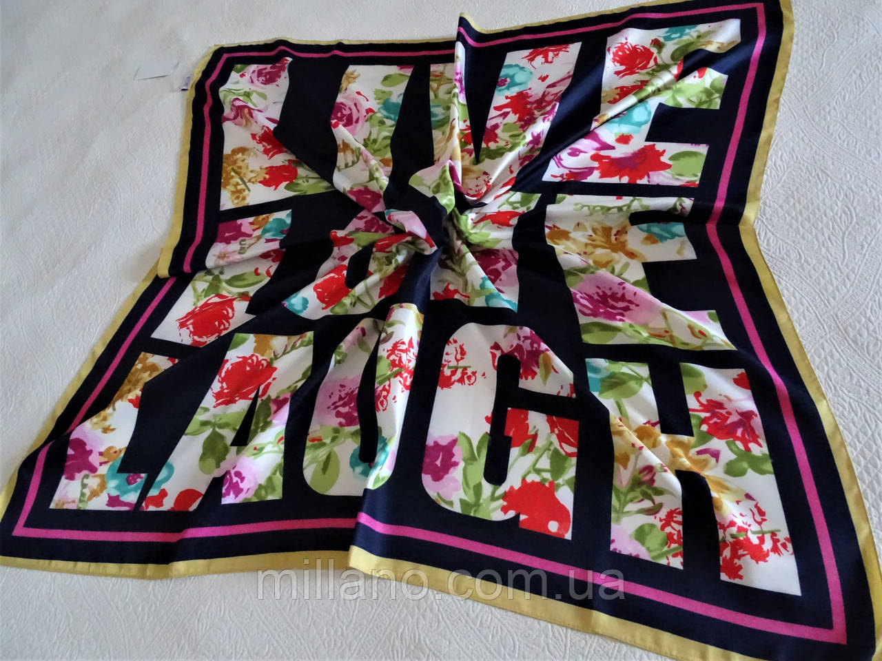 Хустка Moschinno шовк
