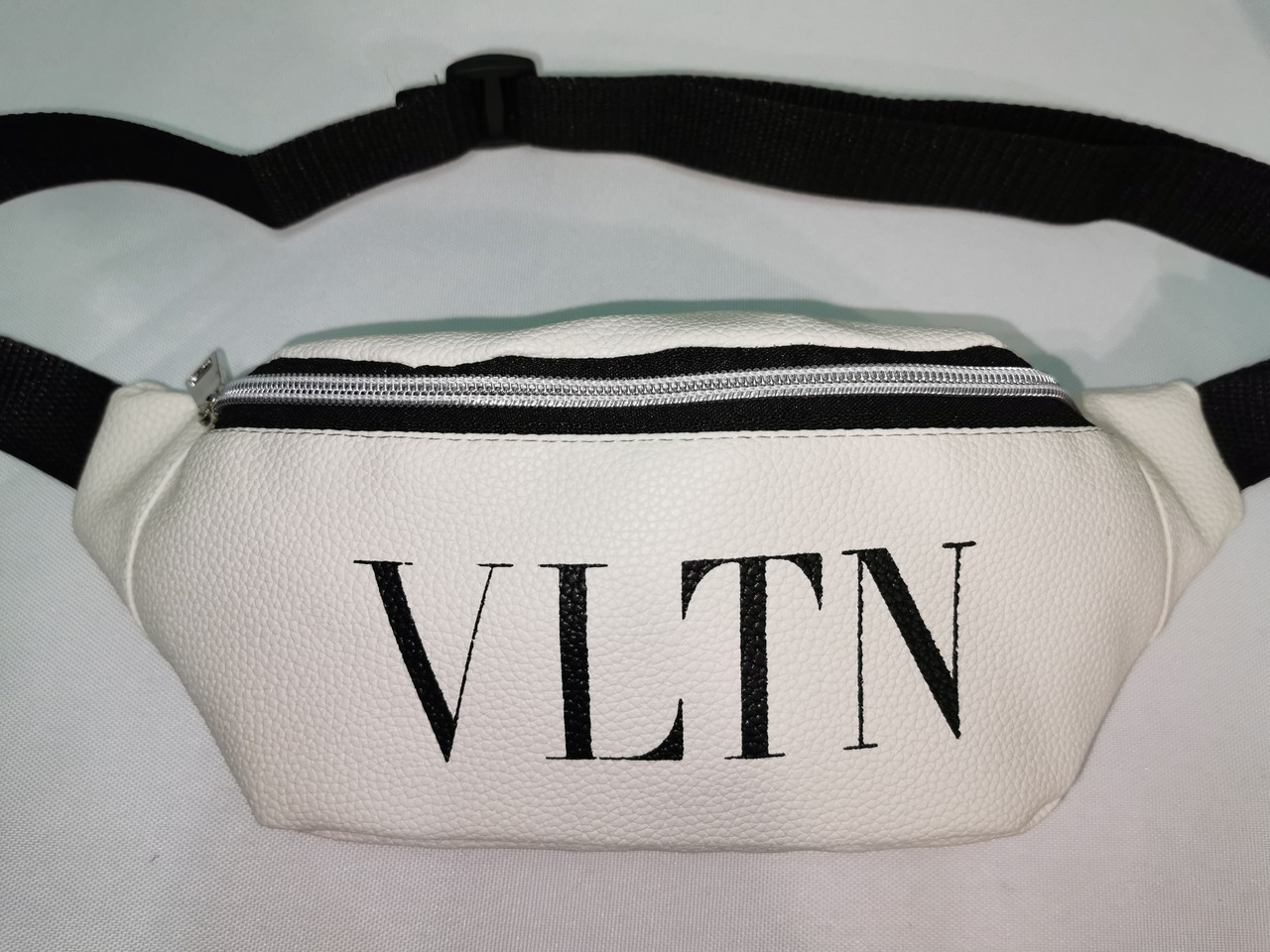 Новий стиль сумка на пояс VLTN мистецтв шкіра жіночий і чоловічий пояс Бананка тільки оптом