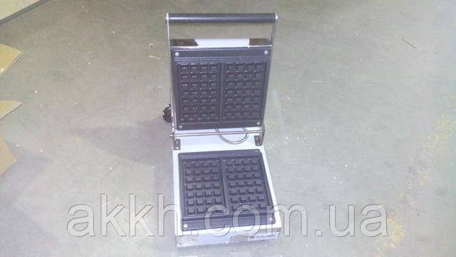 Картинка как выглядит Вафельница для бельгийских вафель RAUDER BWB-1 Фото Вафельница для бельгийских вафель RAUDER BWB-1