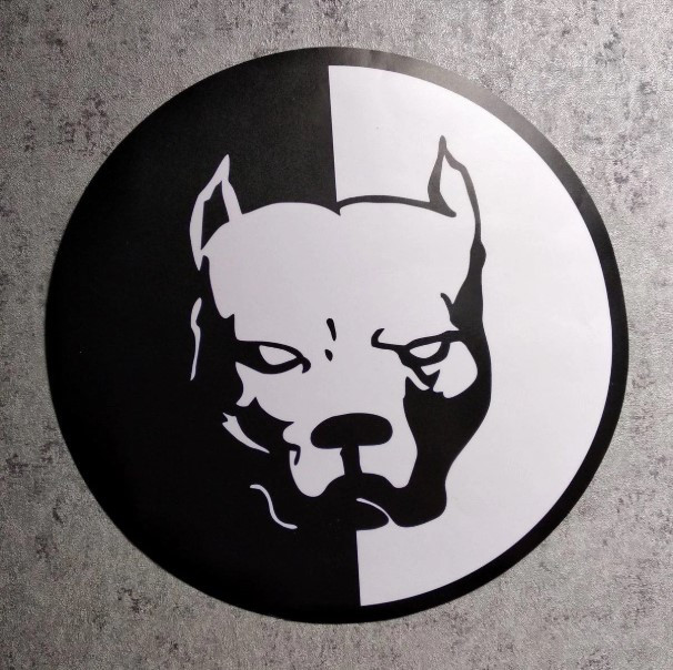 Наклейка на авто Пітбуль