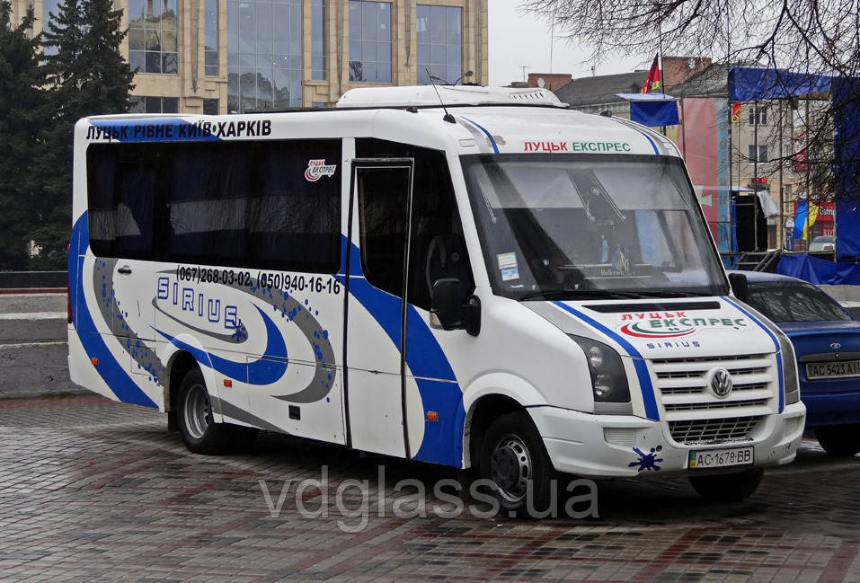 Volkswagen Sirius (A308) лобове скло, триплекс