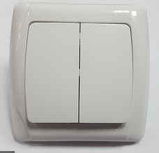 Вмикач VIKO Carmen подвійний внутрішній білий 90561002-UA1