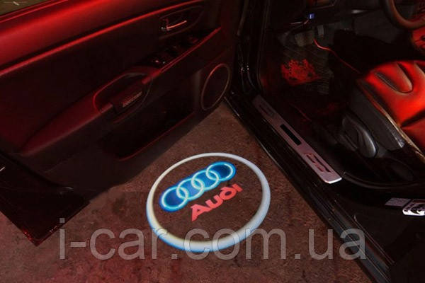 Проекція логотипу автомобіля AUDI