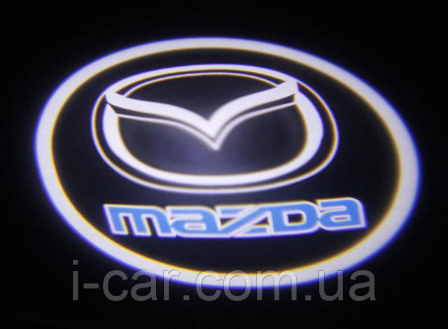 Проекція логотипу автомобіля MAZDA