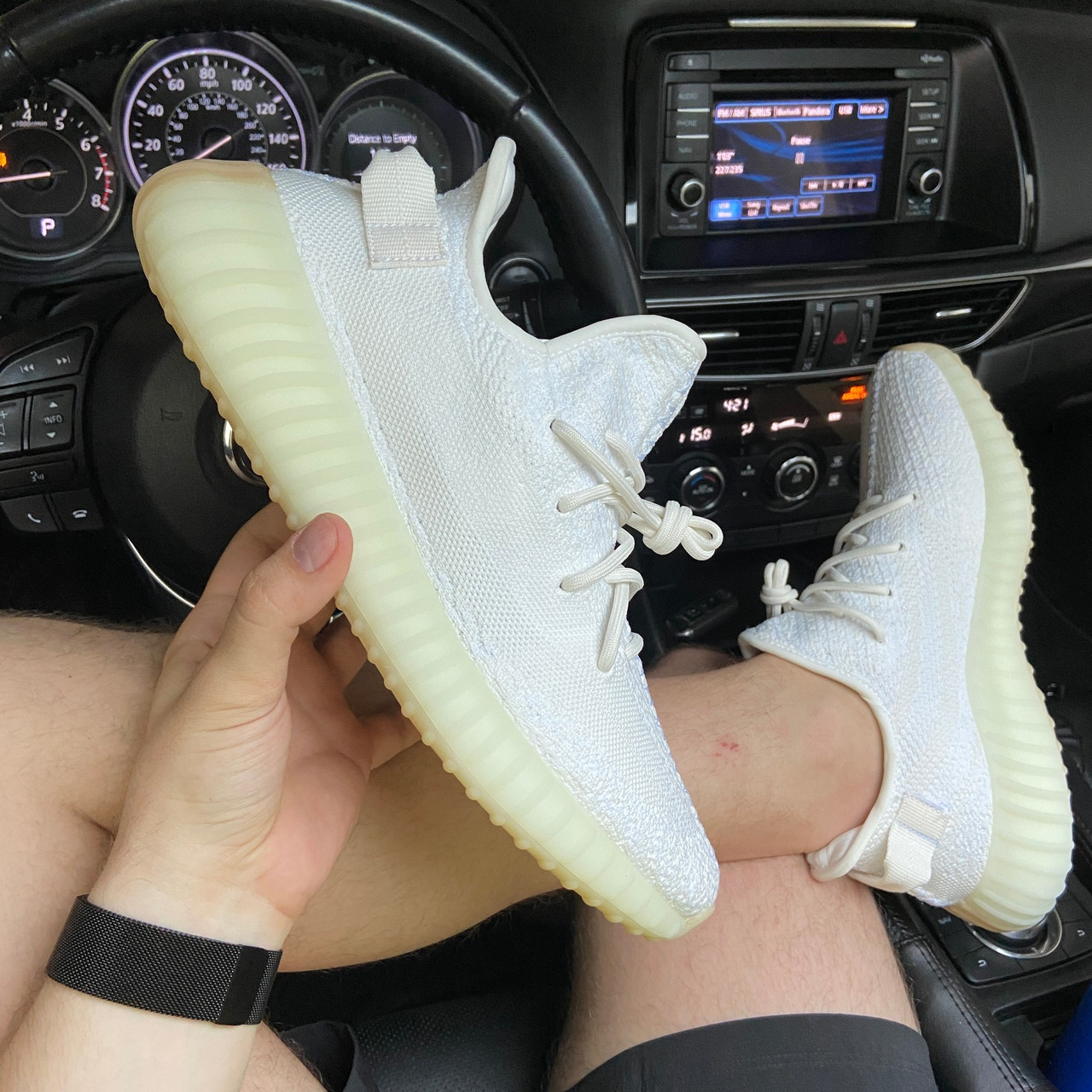 Кросівки Adidas Yeezy Boost 350 V2 White Cream, кросівки адідас ізі буст 350 в2, кросівки Adidas Yeezy 350, фото 1