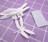 Декор для стен стрекозы белые - в наборе 20 штук размером 7*3,5см, картон, есть 2-х сторонний скотч