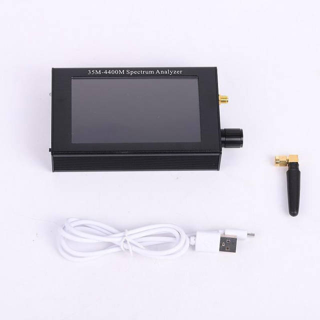 Спектроанализатор профессиональный портативный 35 - 4400 МГц TTI