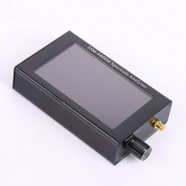 Спектроанализатор профессиональный портативный 35 - 4400 МГц TTI