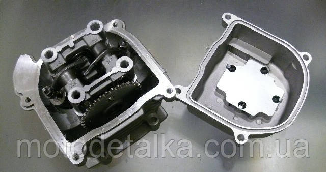 Головка циліндра 4T Китанець 80 см3 (Ø47) (у зборі, +кришка).