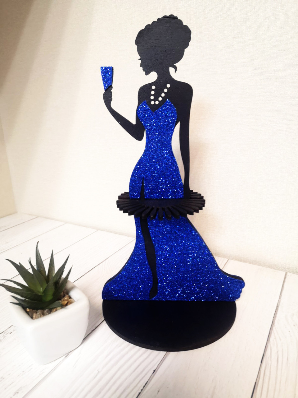 Салфетница "Lady in blue dark"