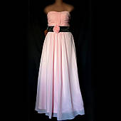 Сукня вечірня з ніжно-рожевого шифону, розмір 14(48)