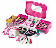 Дитяча косметика і зачіски