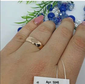 Обручне кільце зі срібла 925 проби зі вставкою золота 375 проби по всьому колу Класика, ширина 5 мм