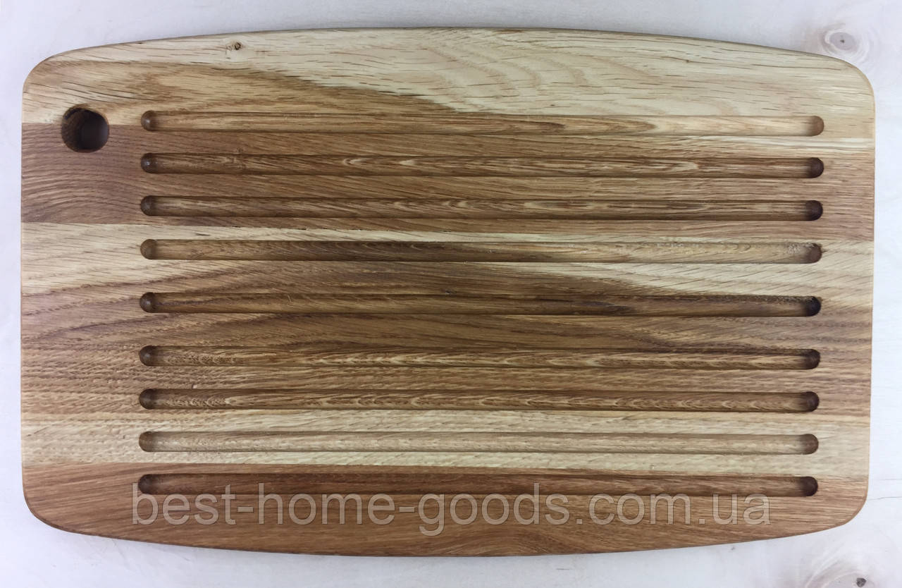 Дошка для нарізки хліба дубова з вирізаною решіткою 40×25×2 см — зручна дерев'яна дошка без крихт, фото 1