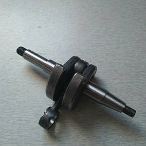 Колінвал бензопили 4500/5200 Goodluck