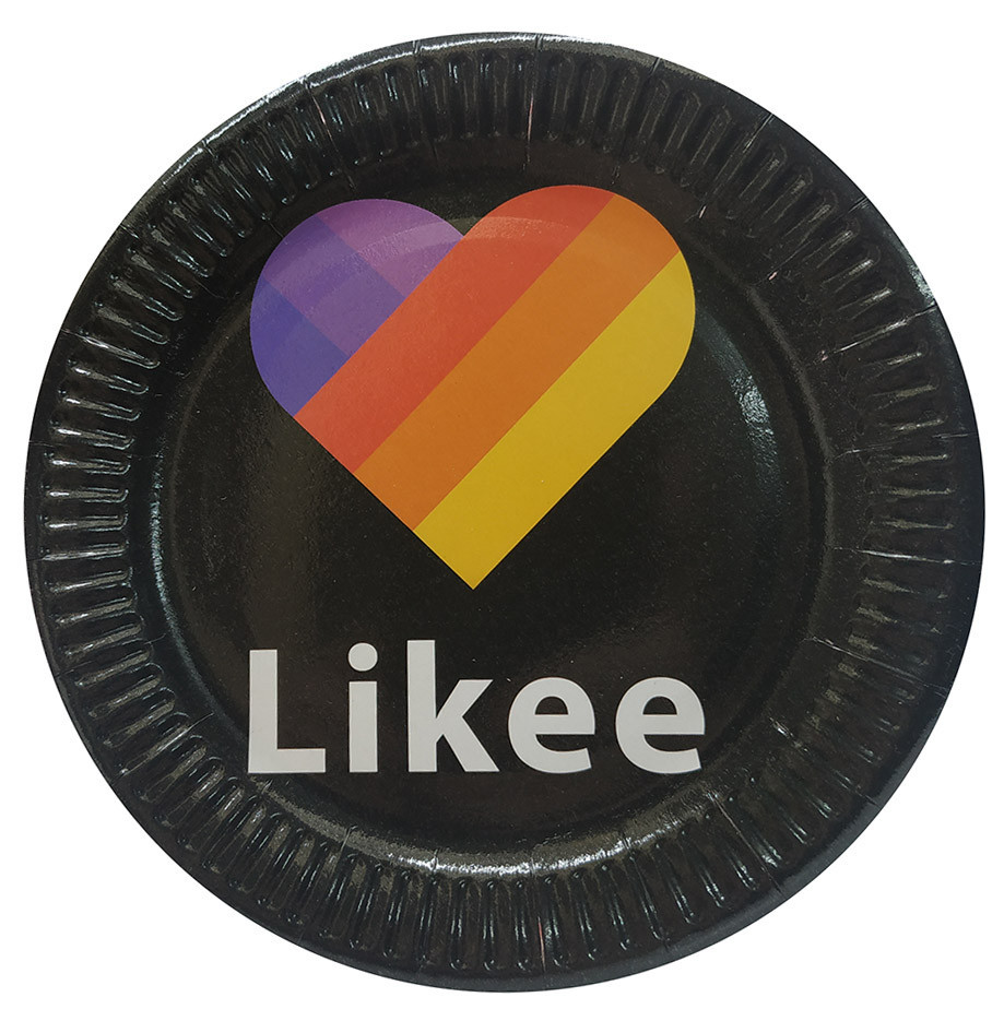 Тарілки 18см (10 шт) в стилі "Лайк" . паперові одноразові. чорний