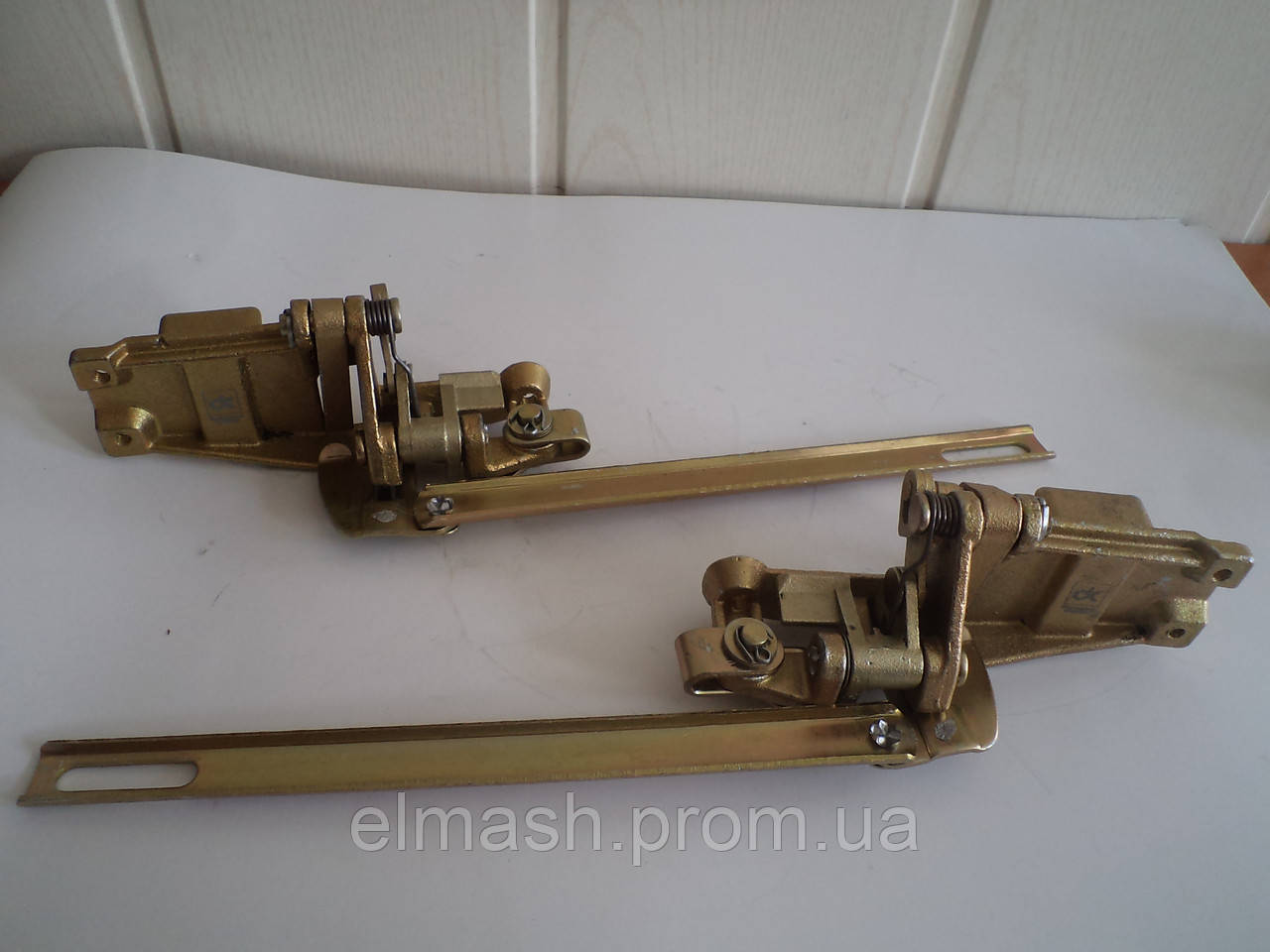 замок двери камаз 53205 левый. замок двери камаз 5320. замок двери камаз 5320. замок двери левый н/о камаз 5320-6105021-10. замок двери камаз 5320.