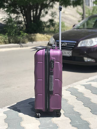 Великий пластиковий чемодан з полікарбонату фіолетовий, фото 2