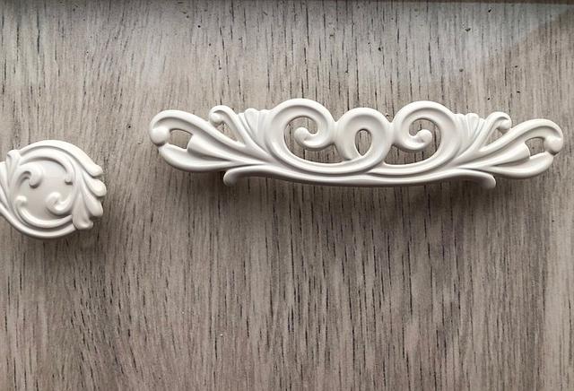 Ручка белая ажурная арт деко