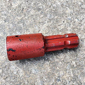 Перехідник ВОМ карданного вала 8х6