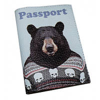 Кожаная обложка для паспорта -Медведь в свиторе-