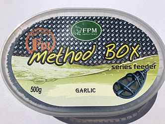 Method box FPM F18 Micro Pellets 500г + Aroma 50мл Garlic Часник