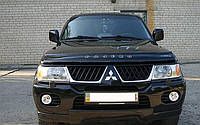 Дефлектор капота (мухобойка) Mitsubishi Pajero Sport 1998-2007