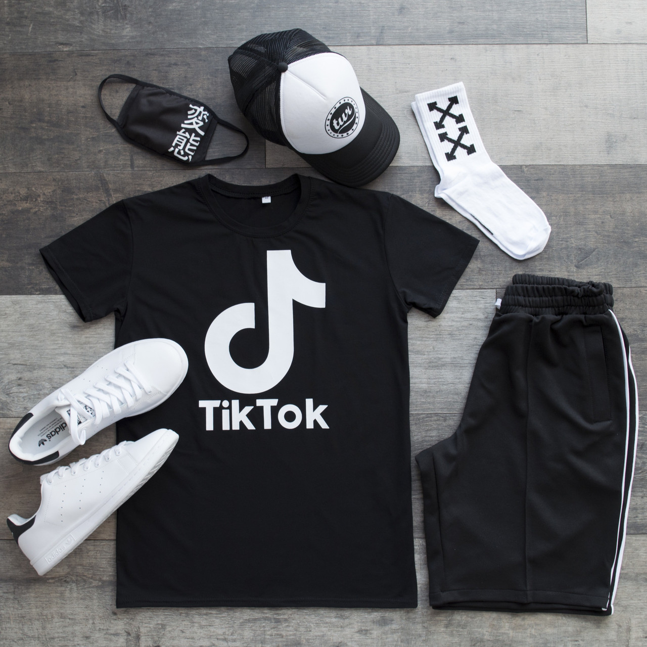 Чоловічий комплект футболка шорти TikTok
