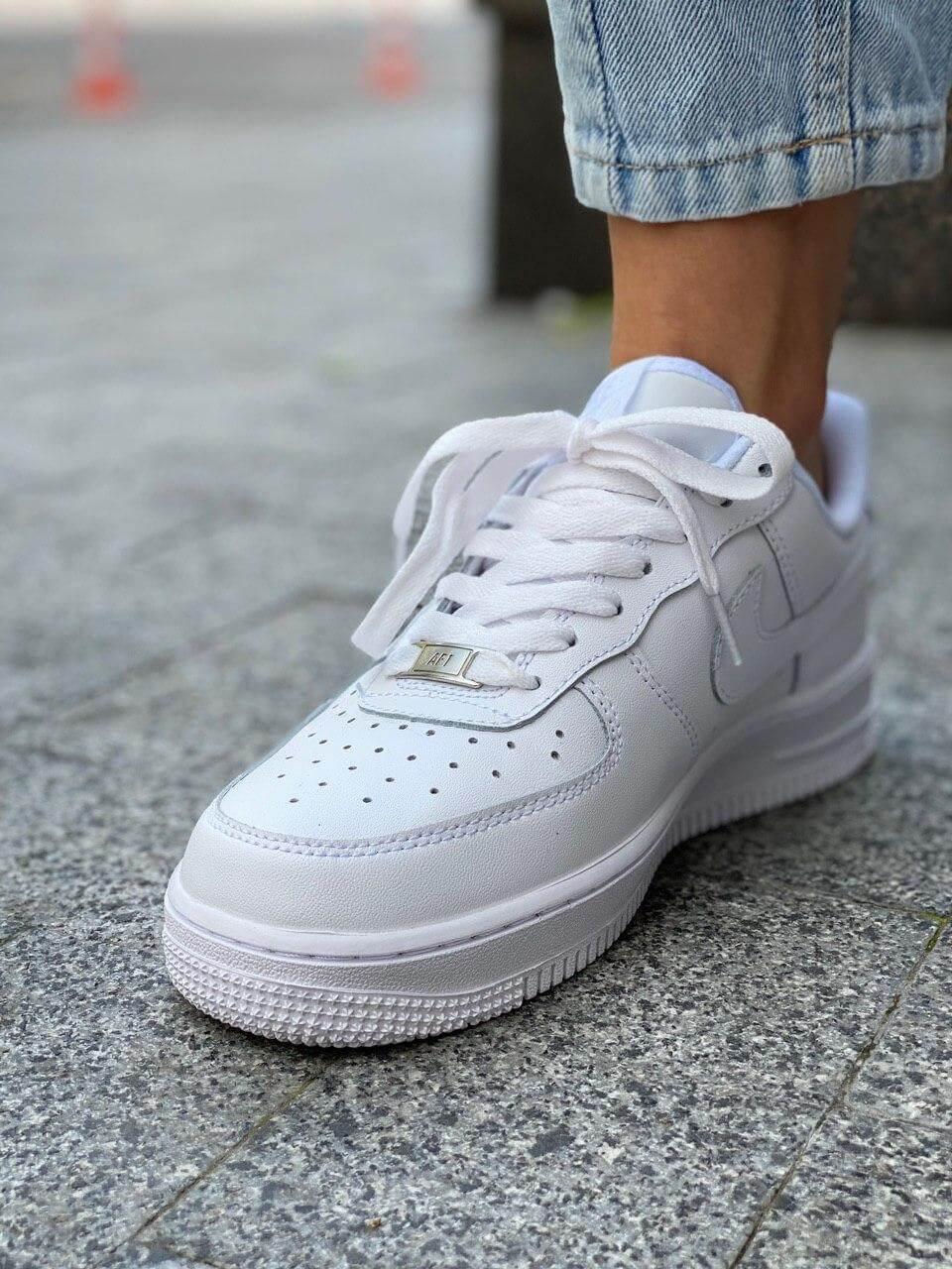 Nike Force женские белые