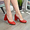Туфлі жіночі шкіряні на стійкому підборі, колір червоний, фото 2