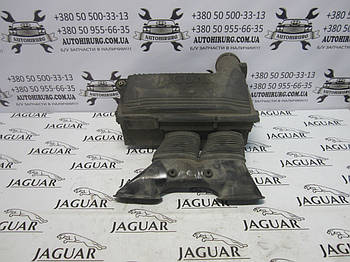 Корпус повітряного фільтра Jaguar X-type (1X43-9600-AD)