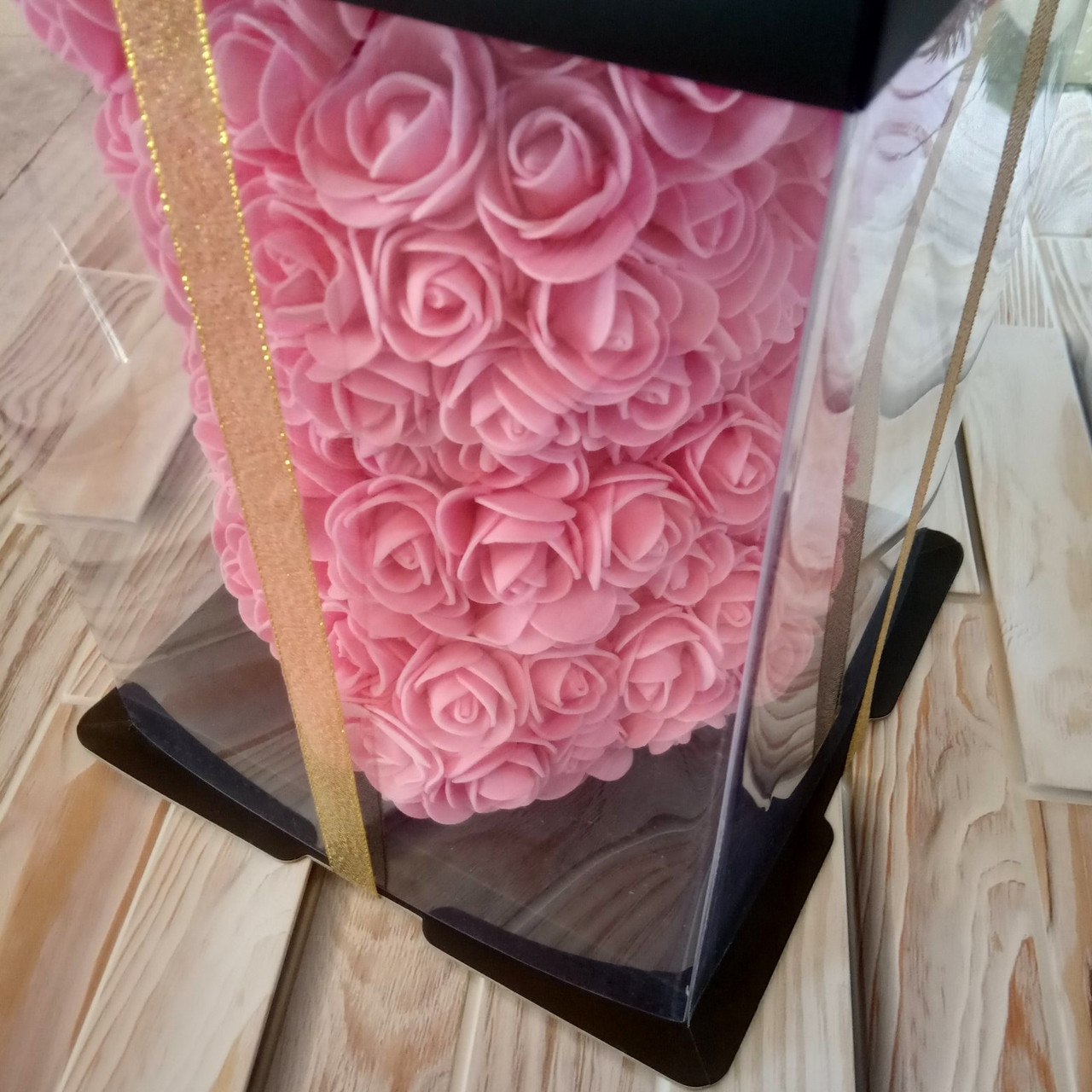 Мишка из роз 25 см в подарочной упаковке розовый подарок девушке на 8 марта (живые фото!) - фото 5 - id-p1213916728