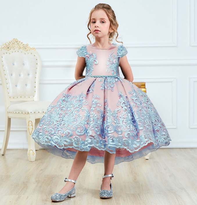 Ошатне пишне блакитне рожеве плаття для дівчинки 6 летElegant fluffy blue pink dress for a girl of 6 years