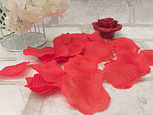 Пелюстки червоних троянд (тканинні) 150 шт\уп