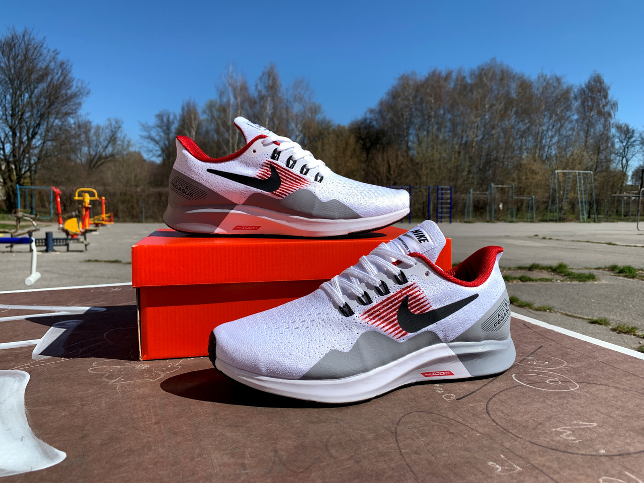 Чоловічі кросівки Nike Zoom Pegasus 35 білі