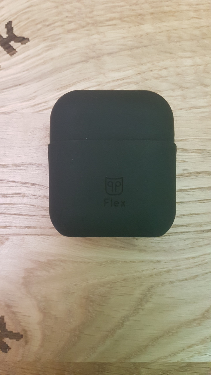 Силіконовий чохол для бездротових навушників Apple Airpods PodPocket flex Black