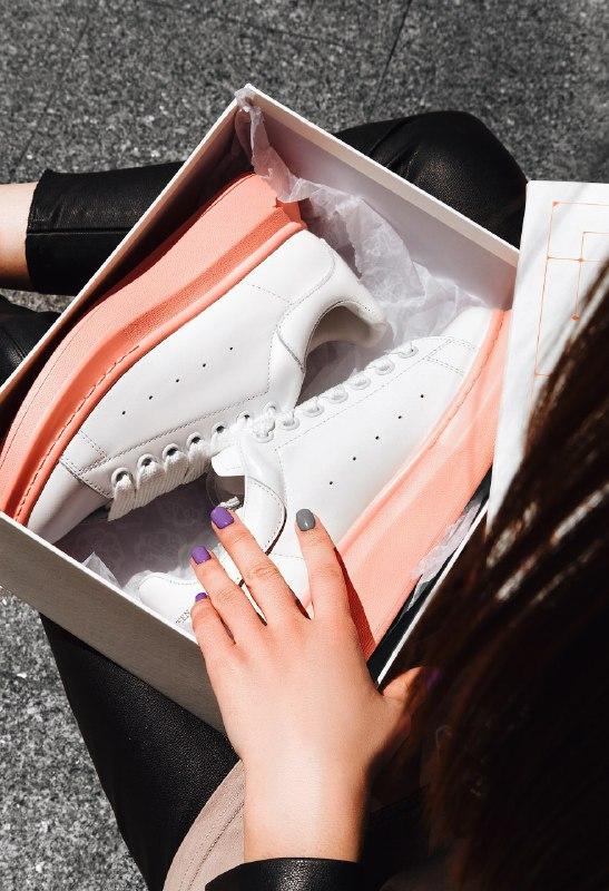 White orange sales alexander mcqueen