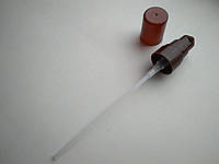 Дозатор коричневого цвета 20/410, диаметр 20 мм, на флакон объемом 100 мл, для кремов, гелей